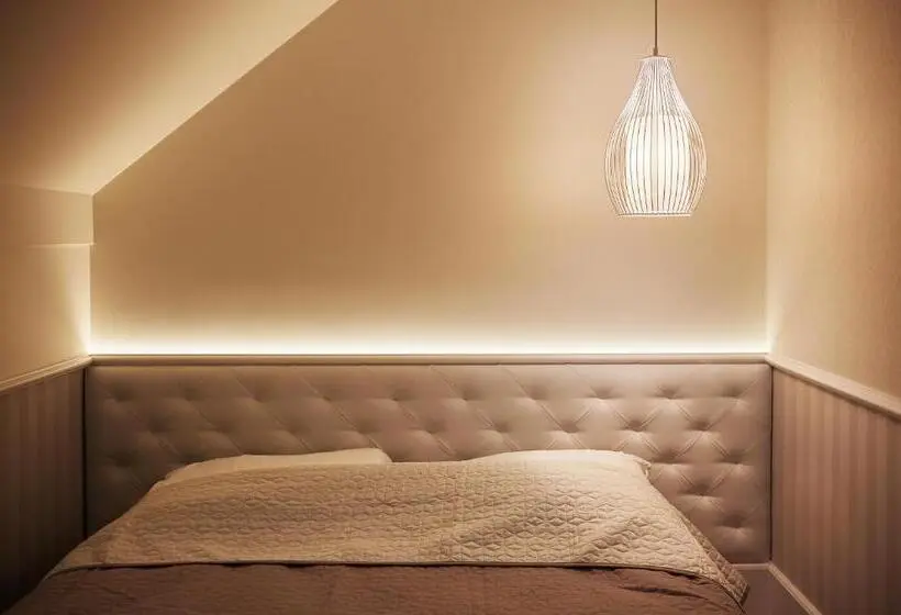 اتاق استاندارد یک نفره, Castello Boutique