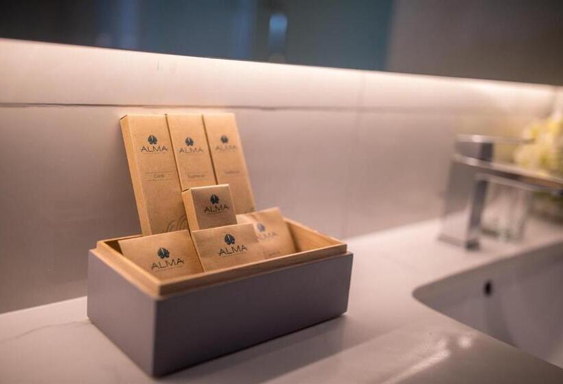 آپارتمان 2 خوابه با چشم‌انداز دریا, Alma Resort Cam Ranh