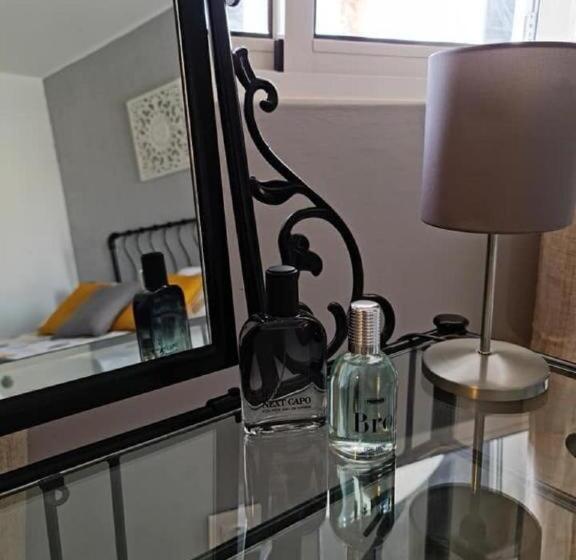 سوییت اجرایی, Deluxe B&b Casa Alegria, Tarrafal