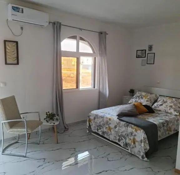 اتاق لوکس با بالکن, Deluxe B&b Casa Alegria, Tarrafal