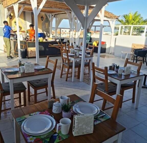 اتاق لوکس با بالکن, Deluxe B&b Casa Alegria, Tarrafal