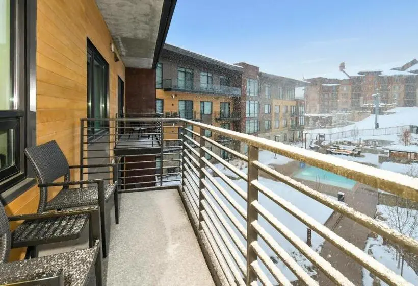 ２ベッドルームアパートメント, Lift Park City