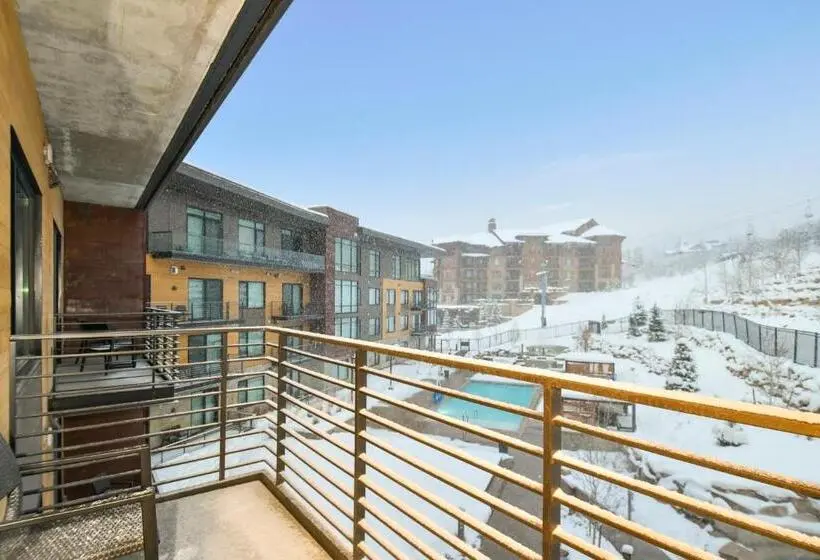 ２ベッドルームアパートメント, Lift Park City