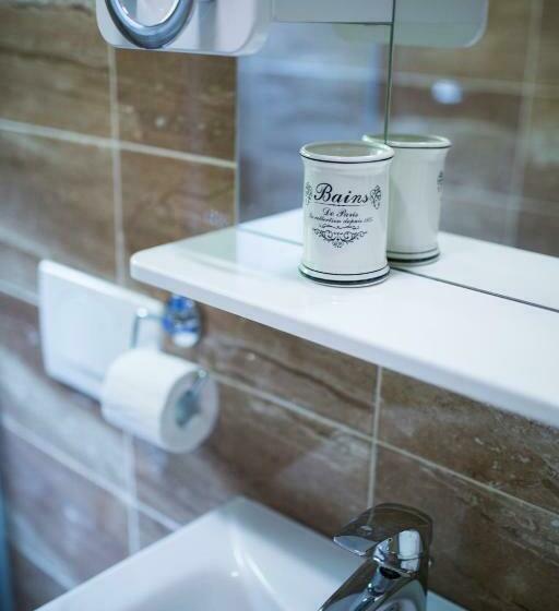 آپارتمان 3 خوابه, Apartman Nisa