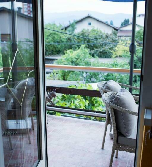 آپارتمان 3 خوابه, Apartman Nisa