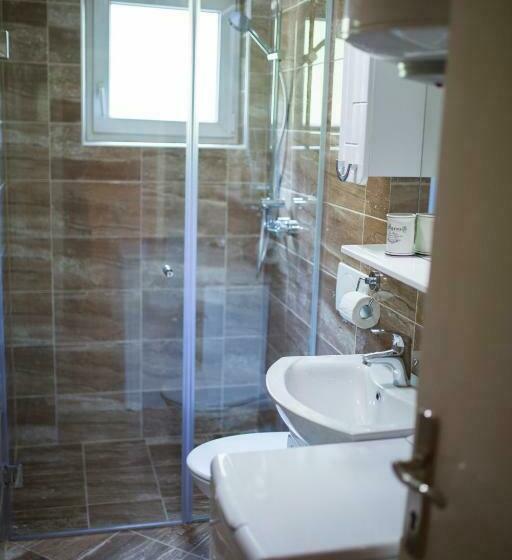 آپارتمان 3 خوابه, Apartman Nisa