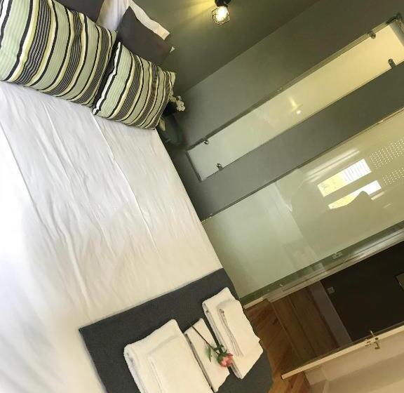 سوییت جونیور لوکس, Goodtime Marquês Suites