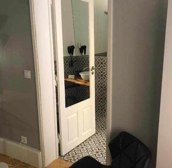 سوییت, Goodtime Marquês Suites