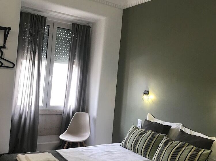 سوییت جونیور لوکس, Goodtime Marquês Suites