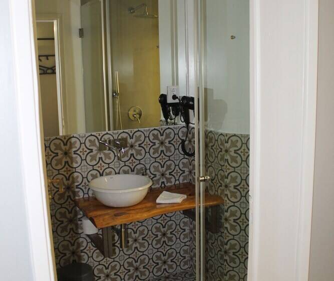 سوییت, Goodtime Marquês Suites