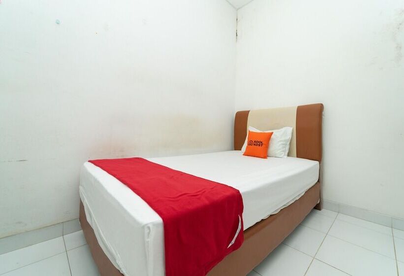 Номер Стандарт Индивидуальный, Koolkost Syariah Near Summarecon Mall Serpong