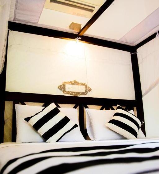 חדר דלוקס עם מרפסת, Mommy House Unawatuna Nalaka