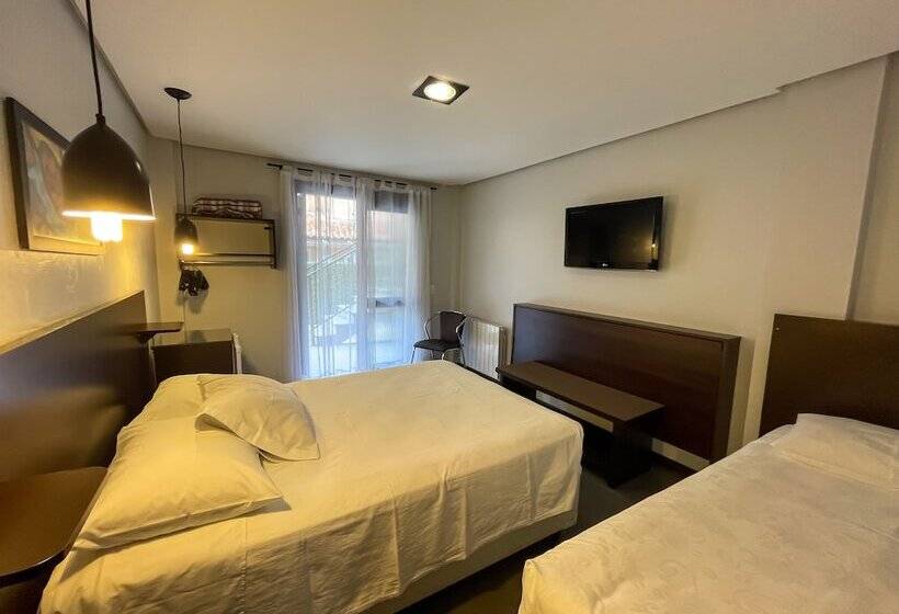 스탠다드 트리플 룸, Pousada Das Araucarias