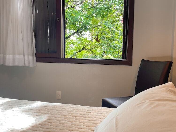 디럭스 룸, Pousada Das Araucarias