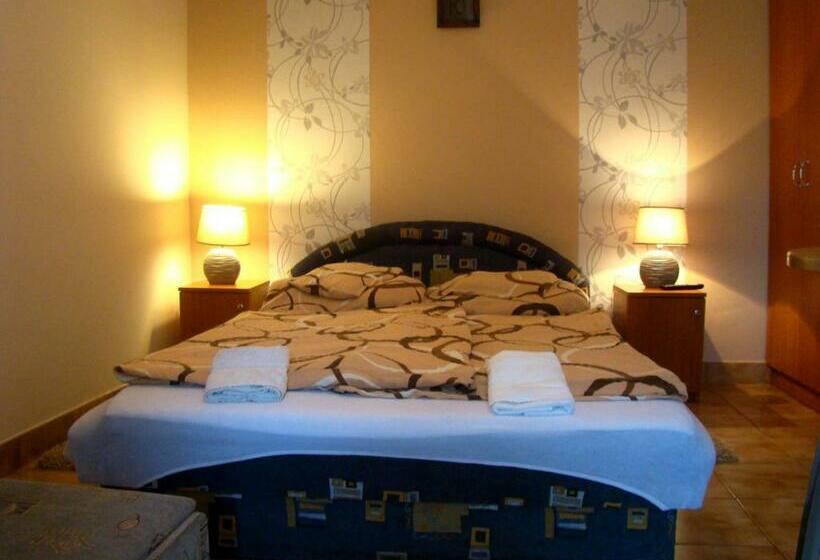 标准间, Tímea Vendégház