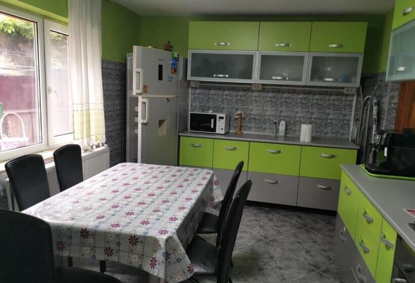آپارتمان 3 خوابه, Vila Efor