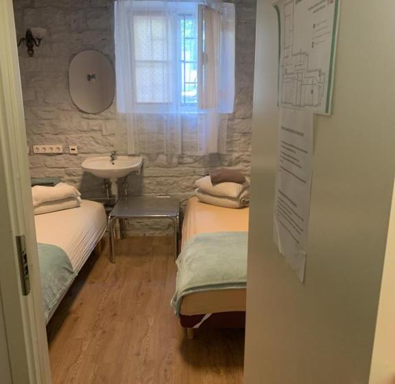 اتاق استاندارد, Süda Hostel