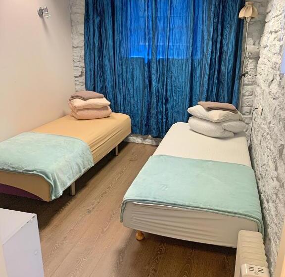 اتاق استاندارد, Süda Hostel