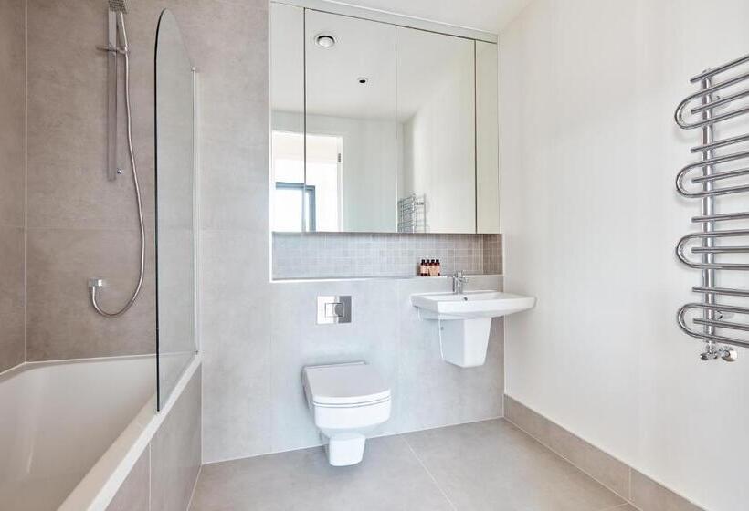 דירת שני חדרים, Sonder At Britain Quay