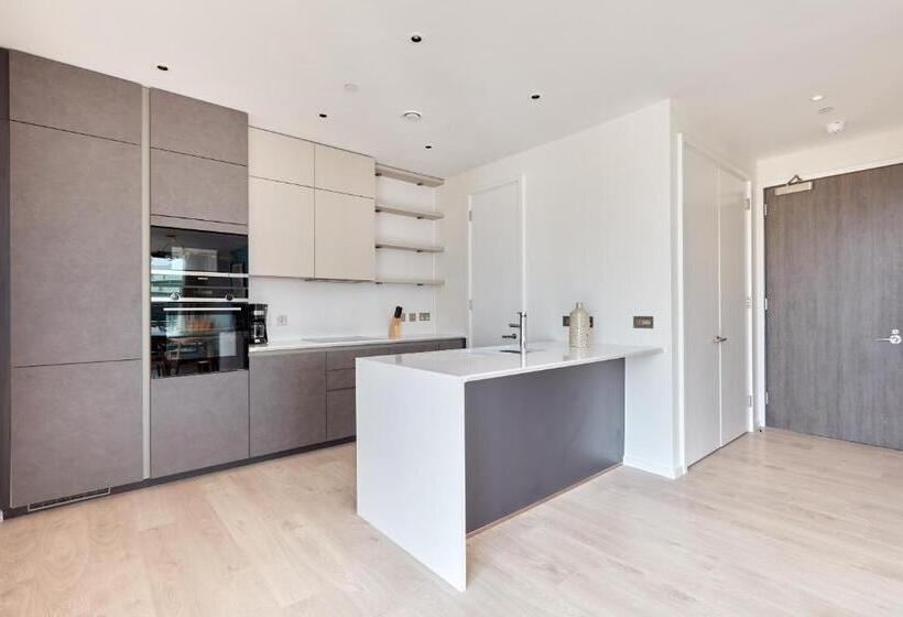 דירת שני חדרים, Sonder At Britain Quay