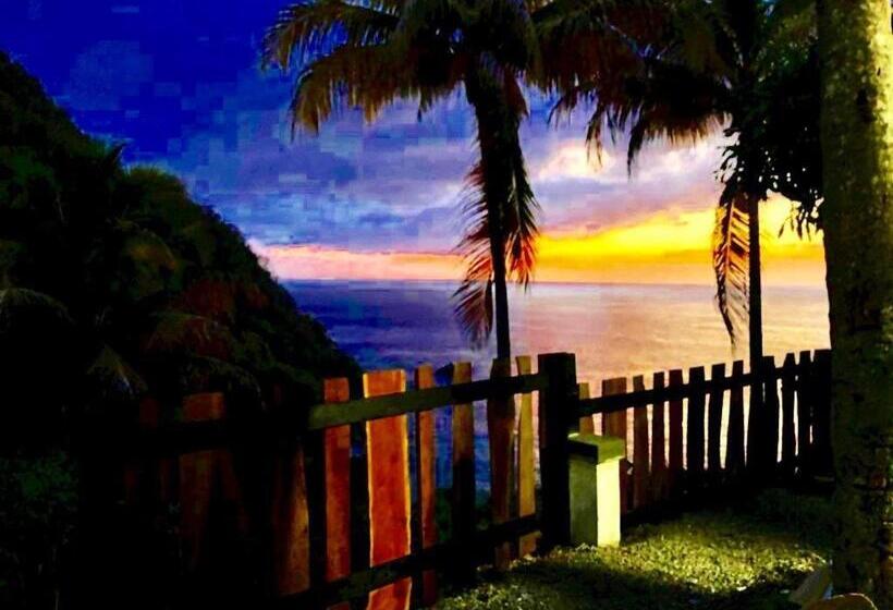 استودیوی استاندارد با چشمانداز دریا, Castara Inn