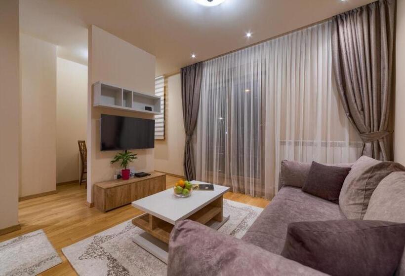 آپارتمان 1 خوابه, Kalman Spa&gym