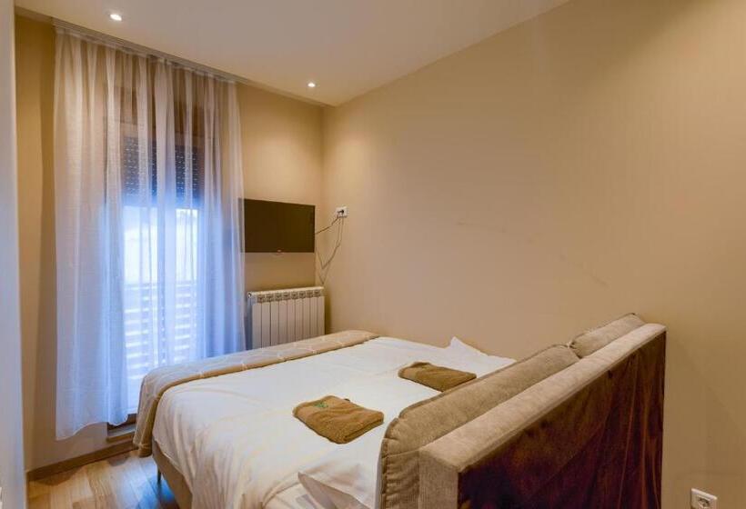 آپارتمان 1 خوابه با چشمانداز, Kalman Spa&gym