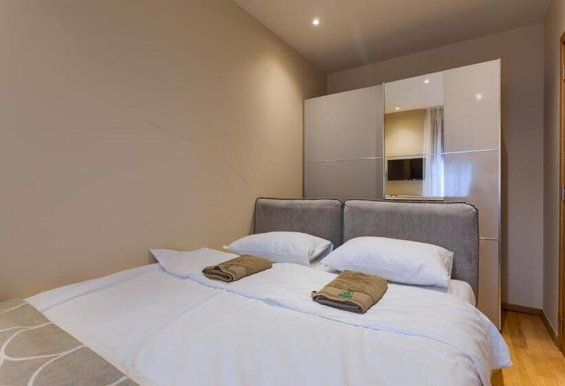 آپارتمان 1 خوابه با چشمانداز, Kalman Spa&gym