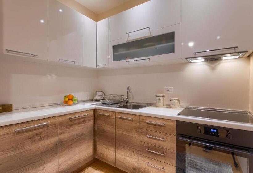 آپارتمان لوکس 1 خوابه, Kalman Spa&gym