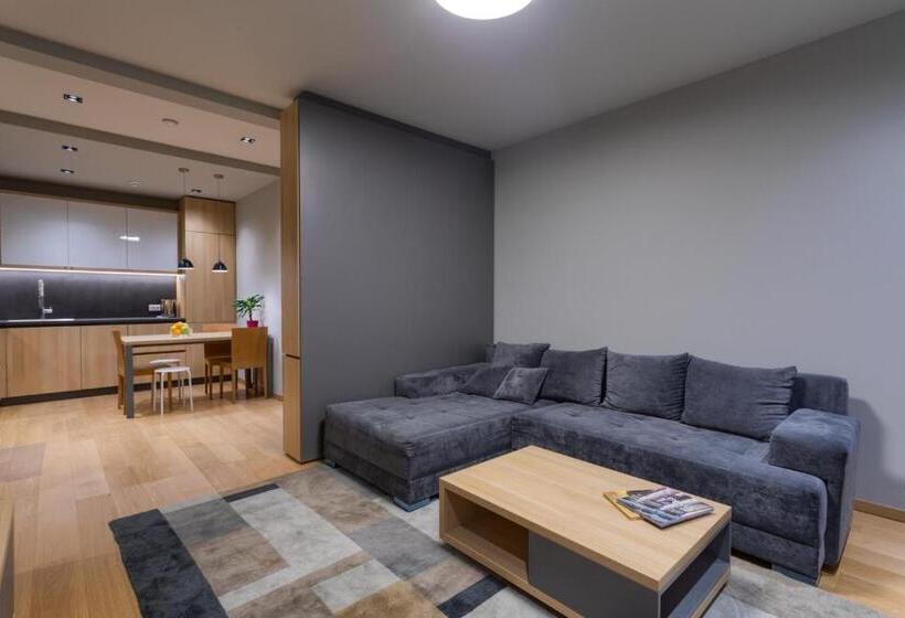 1 Bedroom Penthouse Apartment, Kalman Spa&gym