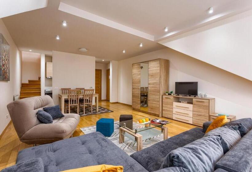 آپارتمان دوبلکس 1 خوابه, Kalman Spa&gym