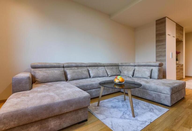 آپارتمان 1 خوابه, Kalman Spa&gym