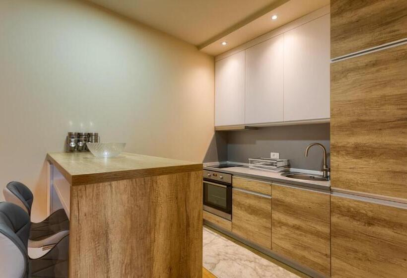 آپارتمان 1 خوابه, Kalman Spa&gym