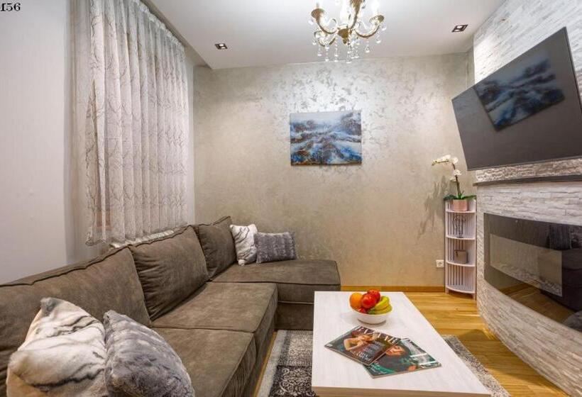 آپارتمان 1 خوابه با چشمانداز, Kalman Spa&gym