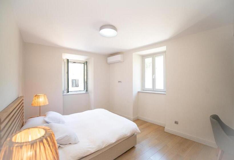 آپارتمان سوپریور 1 خوابه, Kotor Nest