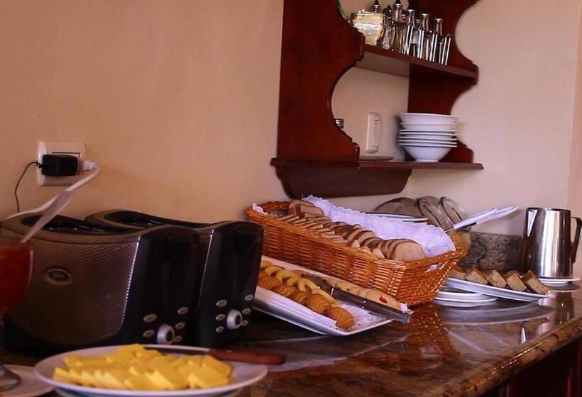 سوییت, Aparthotel La Cordillera