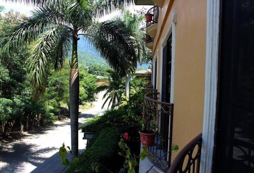 سوییت, Aparthotel La Cordillera