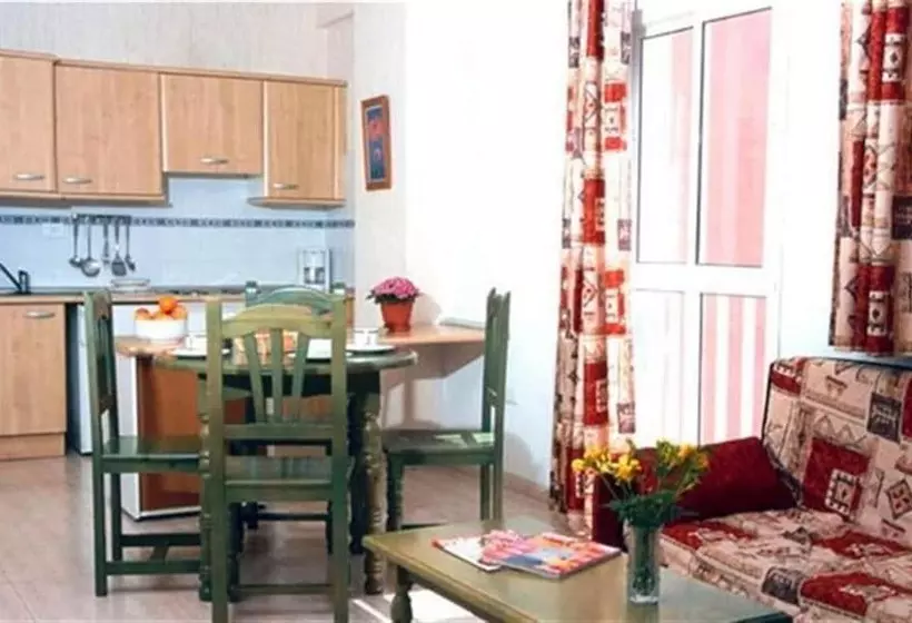 آپارتمان 1 خوابه, Apartamentos Alta