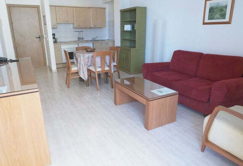 شقة غرفة واحدة, Apartamentos Alta