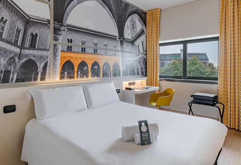 اتاق استاندارد, B&b Hotel Cremona