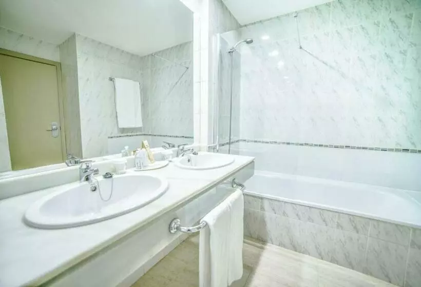 سوییت جونیور, Beatriz Playa & Spa
