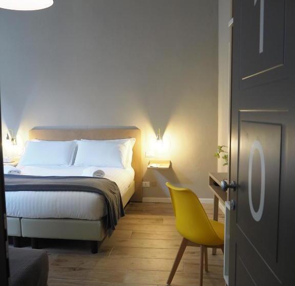 اتاق استاندارد سه نفره, Centro