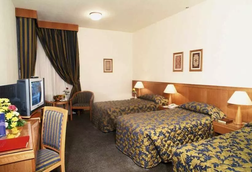 اتاق استاندارد سه نفره, Elaf Ajyad Hotel Makkah
