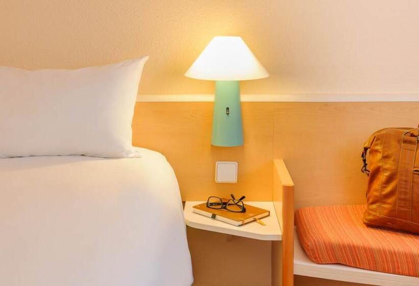 Номер Стандарт, Ibis Berlin Dreilinden