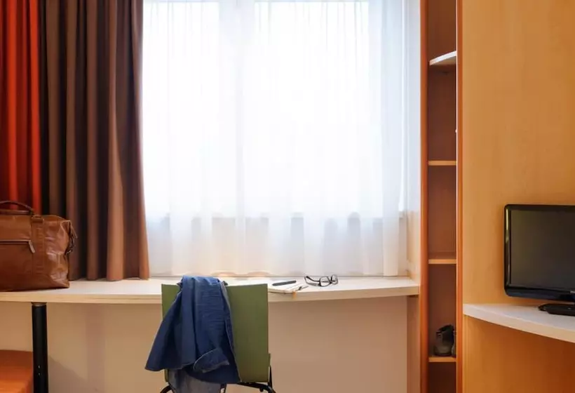 スタンダードルーム, Ibis Berlin Dreilinden