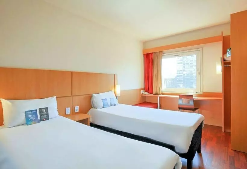 اتاق استاندارد, Ibis Buenos Aires Congreso