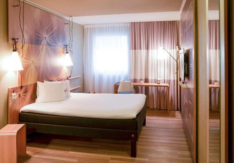 スタンダードルーム, Ibis Hotel Frankfurt Airport