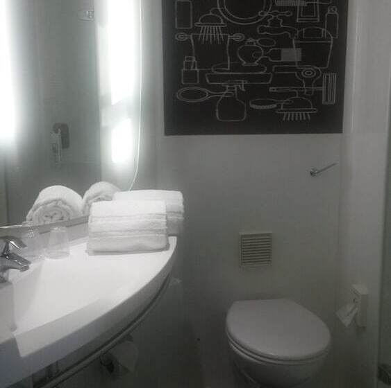 חדר סטנדרט, Ibis London Docklands Canary Wharf