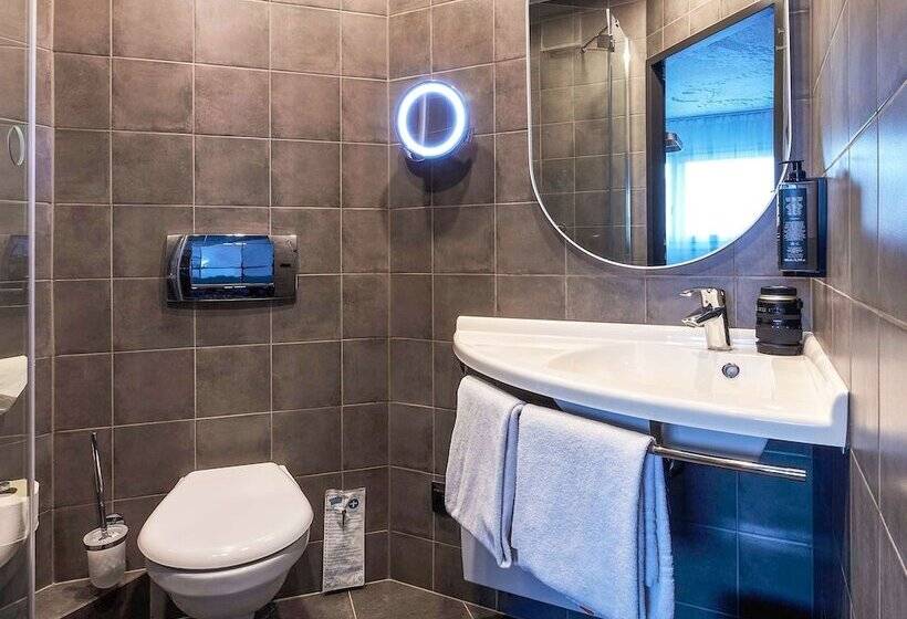 غرفة قياسية, Ibis Warszawa Centrum