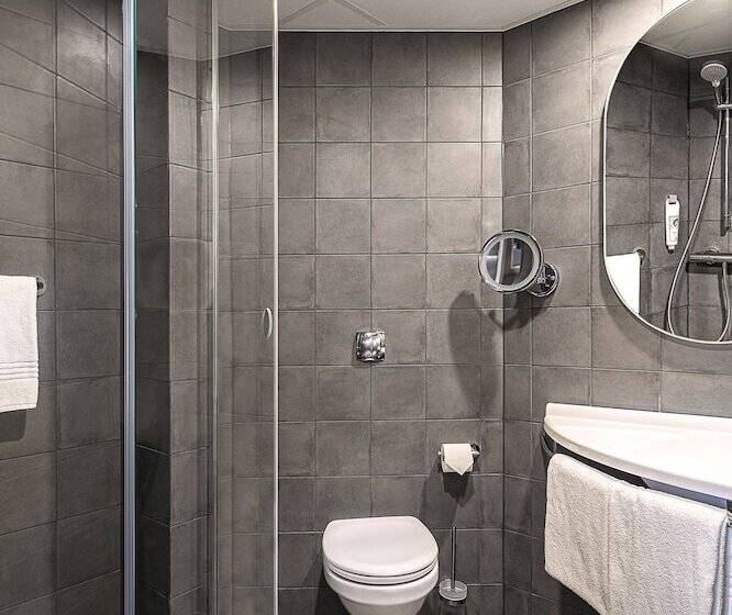 غرفة قياسية, Ibis Warszawa Centrum